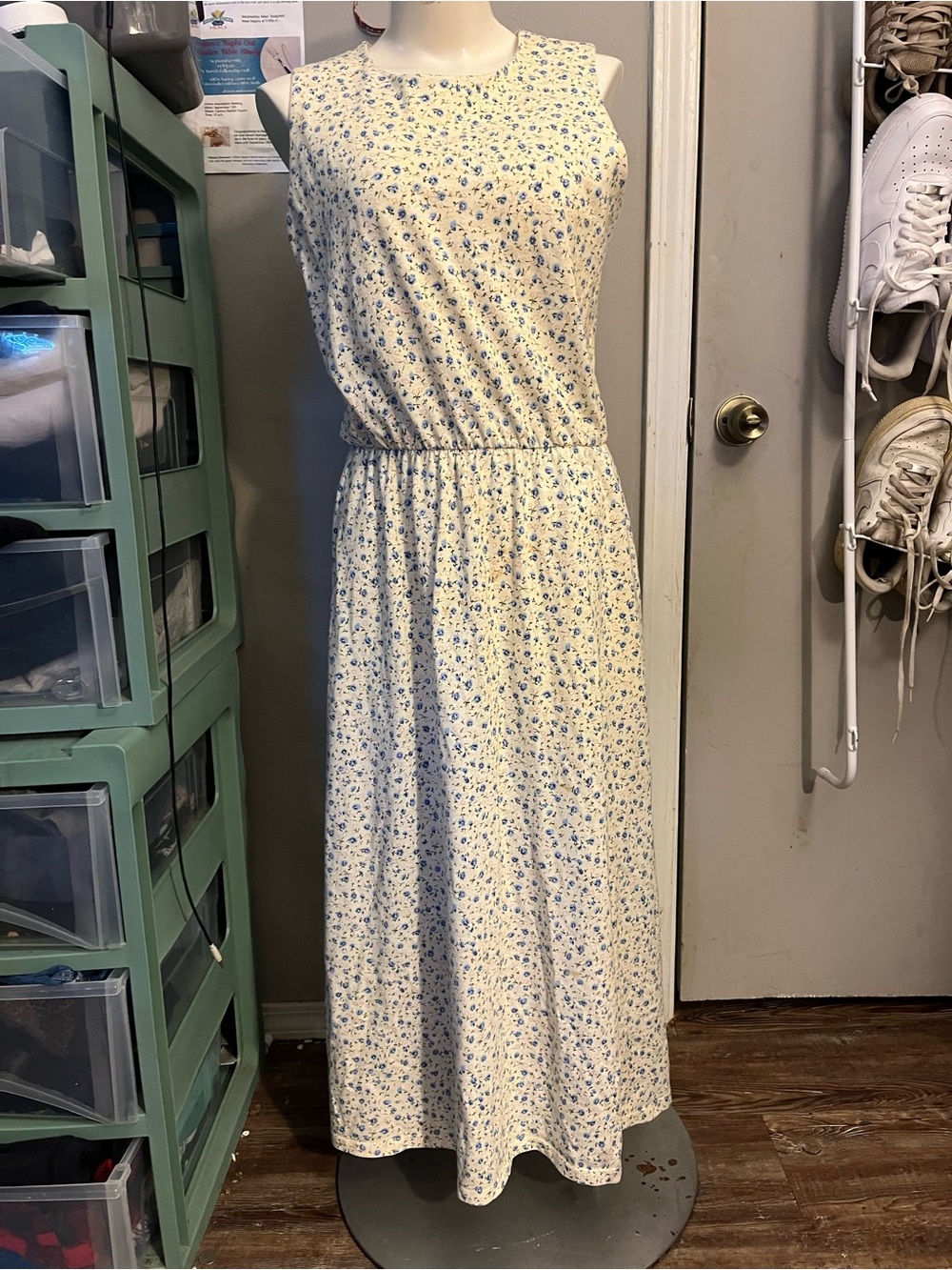 Floral Maxi Dress in Cream & Blue Size 10